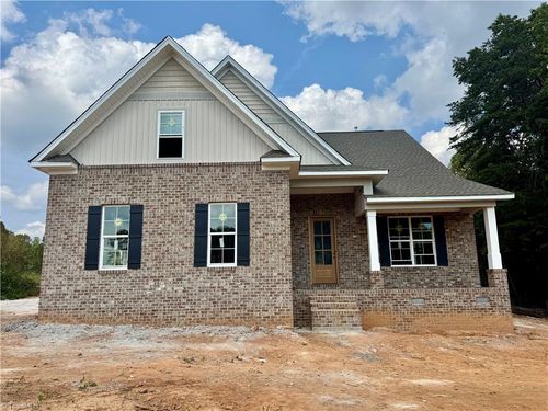 8307 Pyramid Dr, Summerfield, NC, 27358 | Card Image