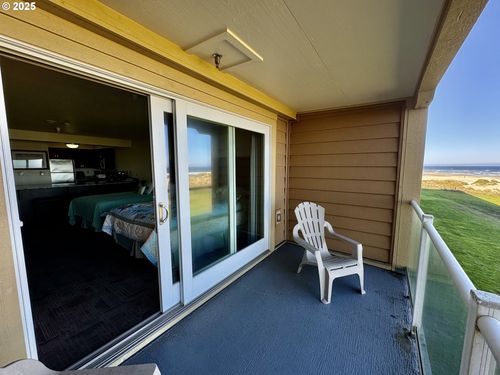 201-88416 1st Ave, Florence, OR, 97439 | Card Image