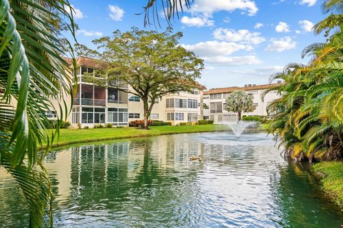 309-5151 W Oakland Park Blvd, Lauderdale Lakes, FL, 33313-1592 | Card Image