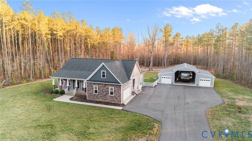 6231 Baileys Ridge Dr, Providence Forge, VA, 23140-3582 | Card Image
