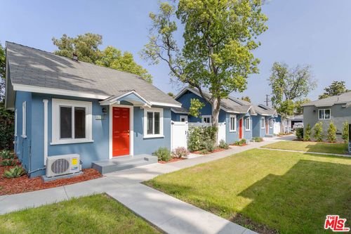 1227 E Harvard St, Glendale, CA, 91205 | Card Image