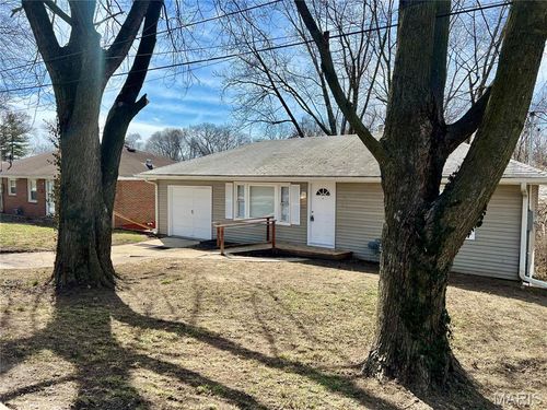 3421 Meridocia St, Alton, IL, 62002-2018 | Card Image