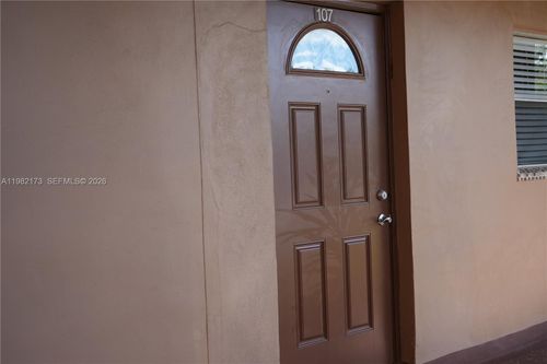 apt-107-9900 Sunrise Lakes Blvd, Sunrise, FL, 33322-5804 | Card Image