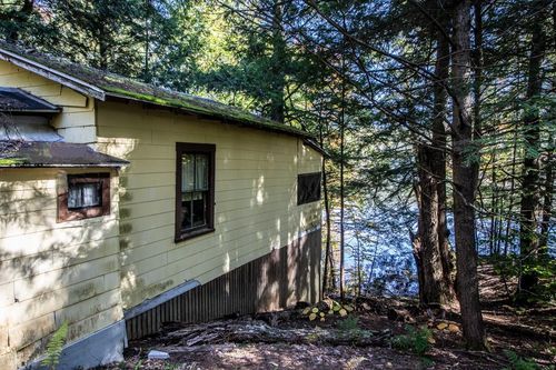 150 Northshore Dr, Ludlow, VT, 05149-8602 | Card Image