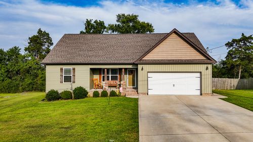 122 Blue Grass Dr, Shelbyville, TN, 37160-3074 | Card Image