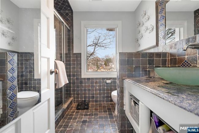 10 Fox Ter, House other with 6 bedrooms, 8 bathrooms and null parking in Cliffside Park NJ | Image 32