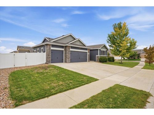 639 Gore Range Dr, Severance, CO, 80550-4886 | Card Image