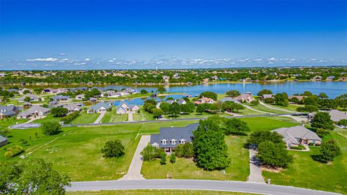 1905 Yucatan Dr, Granbury, TX, 76048-4380 | Card Image