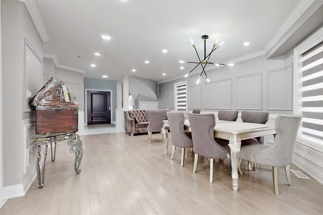 MAIN - 10 Purcell Cres, House other with 4 bedrooms, 3 bathrooms and 4 parking in Maple ON | Image 8