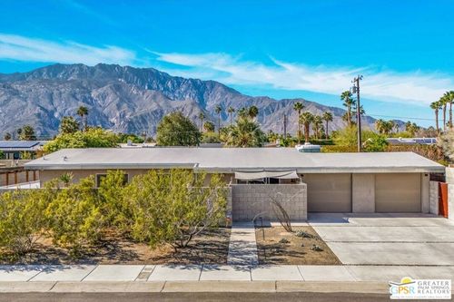 1979 N Los Alamos Rd, Palm Springs, CA, 92262-3904 | Card Image