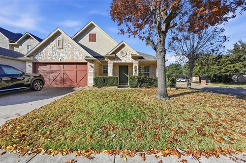 309 Moonlight Dr, Euless, TX, 76039-3893 | Card Image