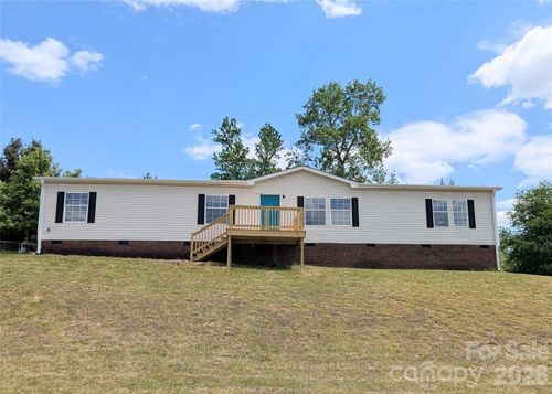 2032 Rocky Creek Ln, Dallas, NC, 28034-6635 | Card Image
