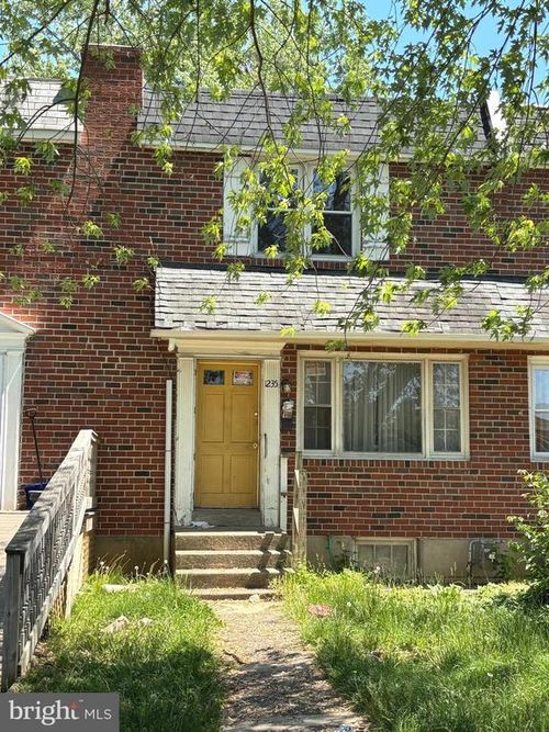 1235 Elson Rd, BROOKHAVEN, PA, 19015-1920 | Card Image