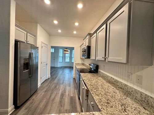 802 Marquis Way, Freeport, FL, 32439-4460 | Card Image