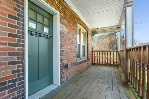 34758 Clayburn Rd, Abbotsford, BC, V2S7Y9 | Card Image