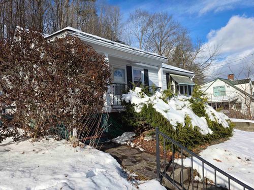 62 Mark St, Springfield, VT, 05156-2516 | Card Image
