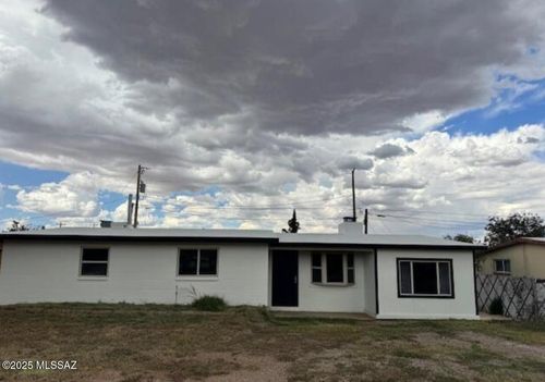 365 Steffens Street, Sierra Vista, AZ, 85635 | Card Image
