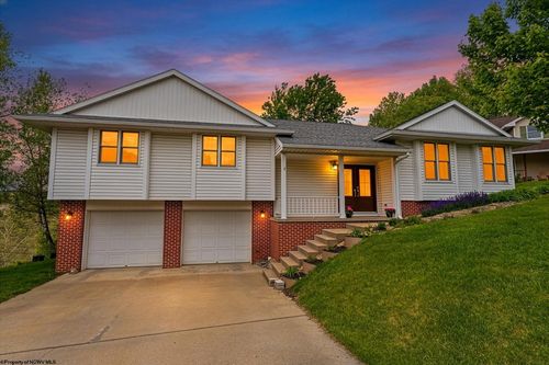 911 Richard Place, Morgantown, WV, 26505 | Card Image