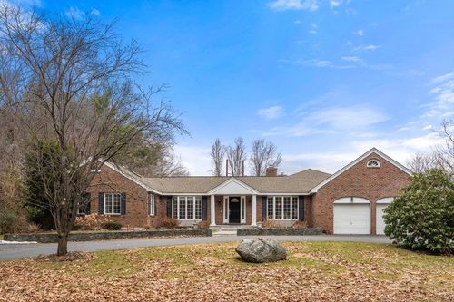 50 Stock Farm Rd, Sudbury, MA, 01776-3138 | Card Image