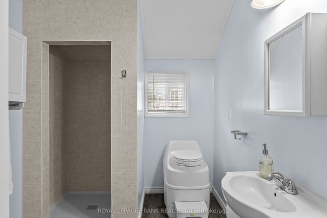 68 Walmac Shores Rd, House other with 3 bedrooms, 1 bathrooms and 5 parking in Bobcaygeon ON | Image 30