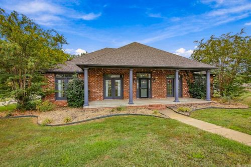 26 Shenandoah Way, Cabot, AR, 72023-2697 | Card Image