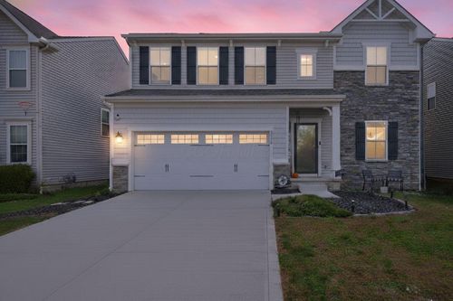 5554 Lehman Meadows Dr, Canal Winchester, OH, 43110-1296 | Card Image