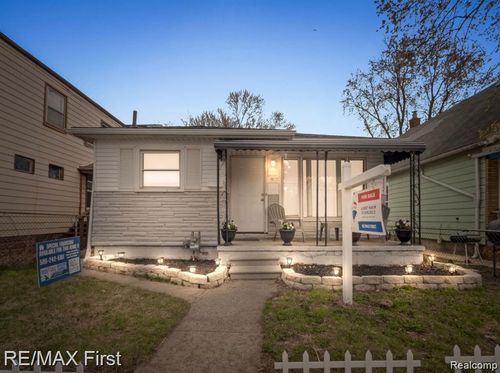 87 E Pleasant St, River Rouge, MI, 48218-1654 | Card Image