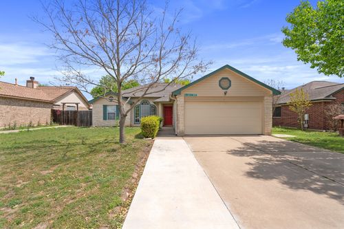 604 Maplecreek Dr, Leander, TX, 78641-7928 | Card Image