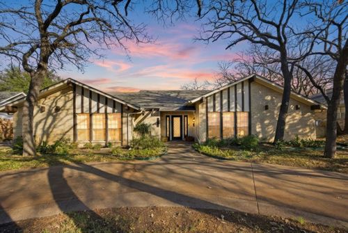 1620 Oak Meadow Dr, Irving, TX, 75061-2151 | Card Image