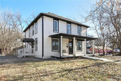 462 S Water St, Olathe, KS, 66061-4415 | Card Image