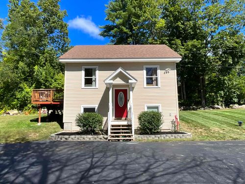 389 Witchtrot Rd, Sanbornville, NH, 03872-4252 | Card Image