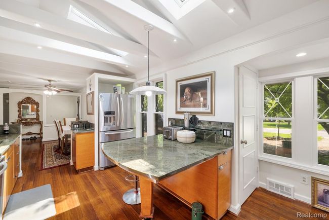 297 Vreeland Dr-17.jpg | Image 16