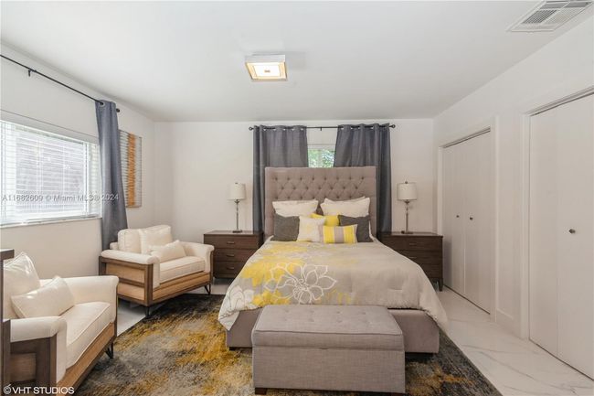 8135 Sw 136 Th St, House other with 4 bedrooms, 2 bathrooms and null parking in Pinecrest FL | Image 10