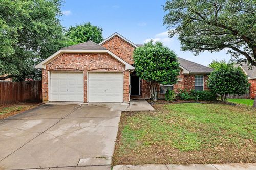 612 Alpine Cv, Flower Mound, TX, 75028-7195 | Card Image
