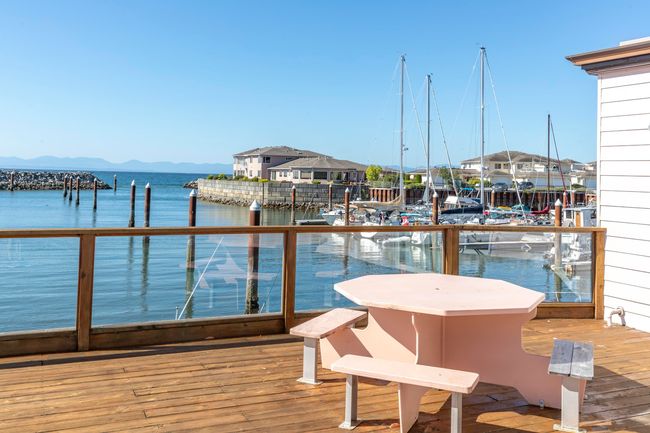 226 - 1585 Field Rd, Townhouse with 2 bedrooms, 2 bathrooms and 1 parking in Sechelt BC | Image 32