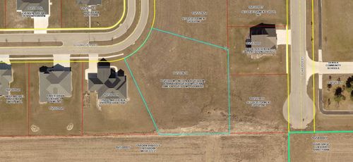 650 Schumacher Blvd, Denver, IA, 50622-1000 | Card Image