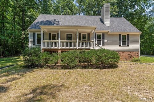 1900 Pine Creek Bluff Ct, Powhatan, VA, 23139-7941 | Card Image