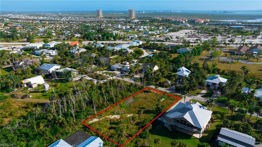 Land in FORT MYERS 3