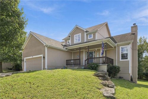 509 Fairway Rd, Belton, MO, 64012-3367 | Card Image