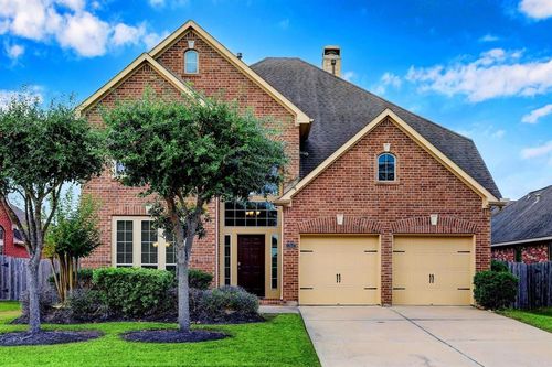 13607 Durango Pass Drive, Pearland, TX, 77584 | Card Image