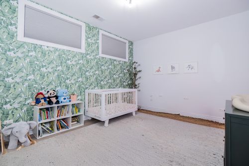 apt-1-2418 N Southport Ave, Chicago, IL, 60614-2979 | Card Image