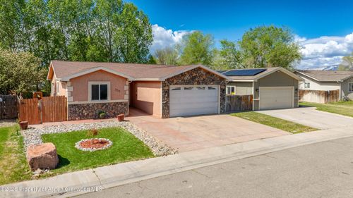 353 W Orchard Ave, Silt, CO, 81652-8807 | Card Image