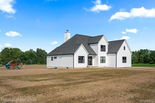 78758 Angling Rd, Richmond, MI, 48062-2654 | Card Image