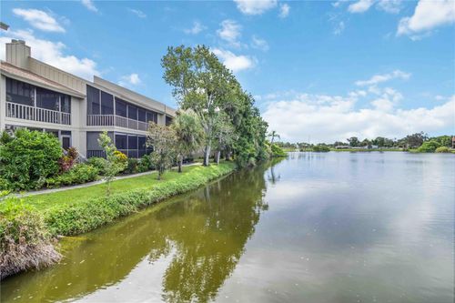 12-5345 Lake Arrowhead Trl, SARASOTA, FL, 34231-7374 | Card Image