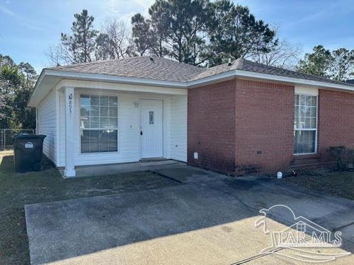 8931 Forest Oak Dr, Pensacola, FL, 32506-5563 | Card Image