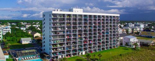 612-1615 Lake Park Blvd S, Carolina Beach, NC, 28428-5724 | Card Image