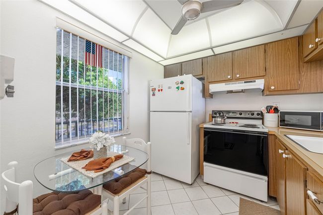 APT-302 - 9401 Lime Bay Blvd, Condo with 1 bedrooms, 1 bathrooms and null parking in Tamarac FL | Image 7