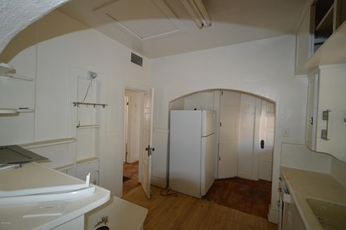 918 E 8th St, Tucson, AZ, 85719-5310 | Card Image