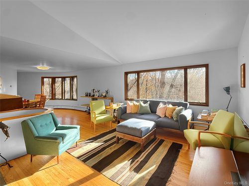 28 Philipse Brook Rd, Garrison, NY, 10524-3905 | Card Image