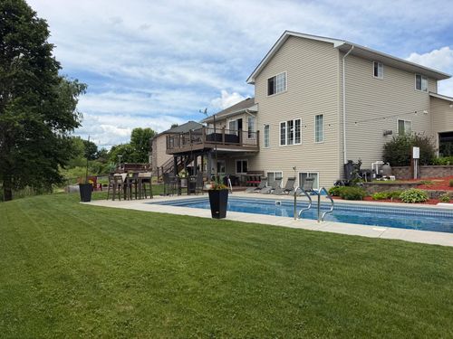 10309 Karston Ave Ne, Albertville, MN, 55301-8726 | Card Image